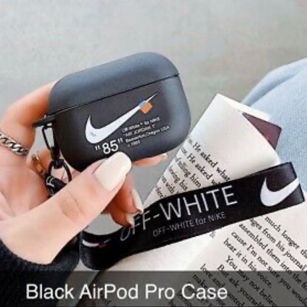 AirPod Pro Nike Off-White case w/ Lanyard (Black)